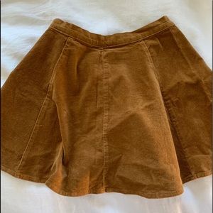 Brandy Melville Skirts - brandy melville tan button up skirt - one size Brandy Melville Skirts - brandy melville tan button up skirt - one size